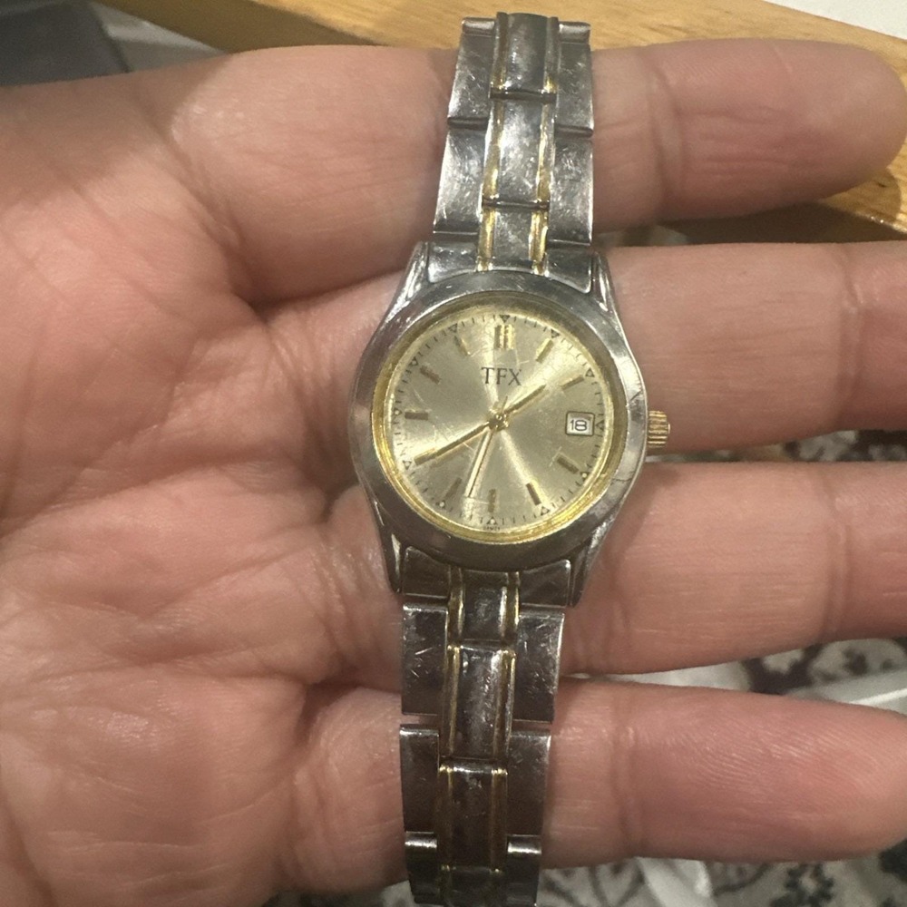 Working  TFX By Bulova Two Tone Ladies Steel Watch New Battery 26mm Fit‎ 7.5in